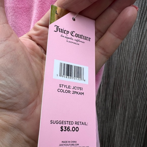NWT Juicy Couture Velvet Sleep Shorts 2 pack size Large - Picture 7 of 14
